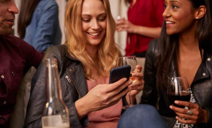 alcohol-related social media